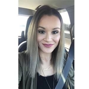 Meet your Posher, Ashley